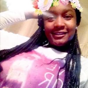 Meet your Posher, Aja